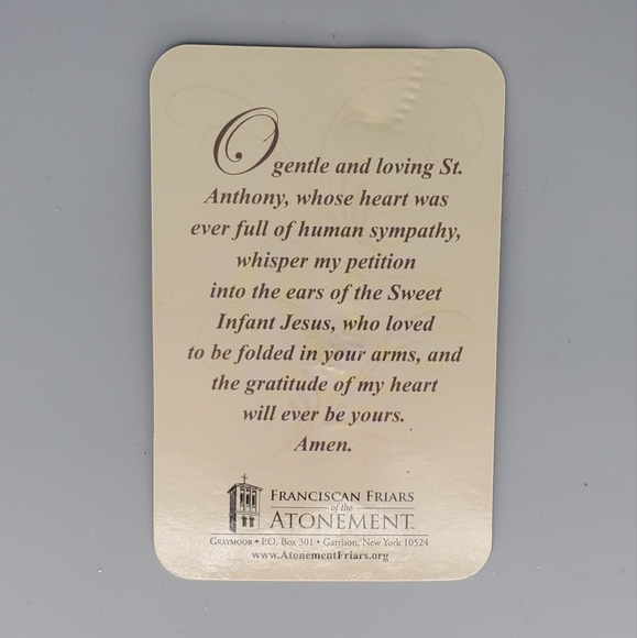 St.Anthony Goldtone Medallion Oval Necklace with Prayer Card - Picture 5 of 8